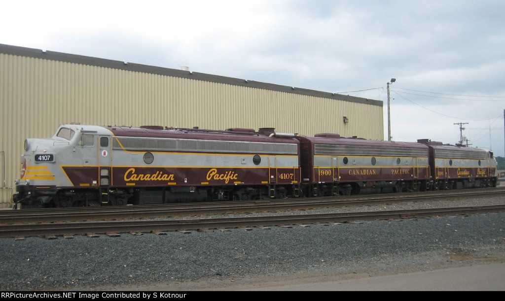 CP Rail FP9s in St Paul MN in 2015.